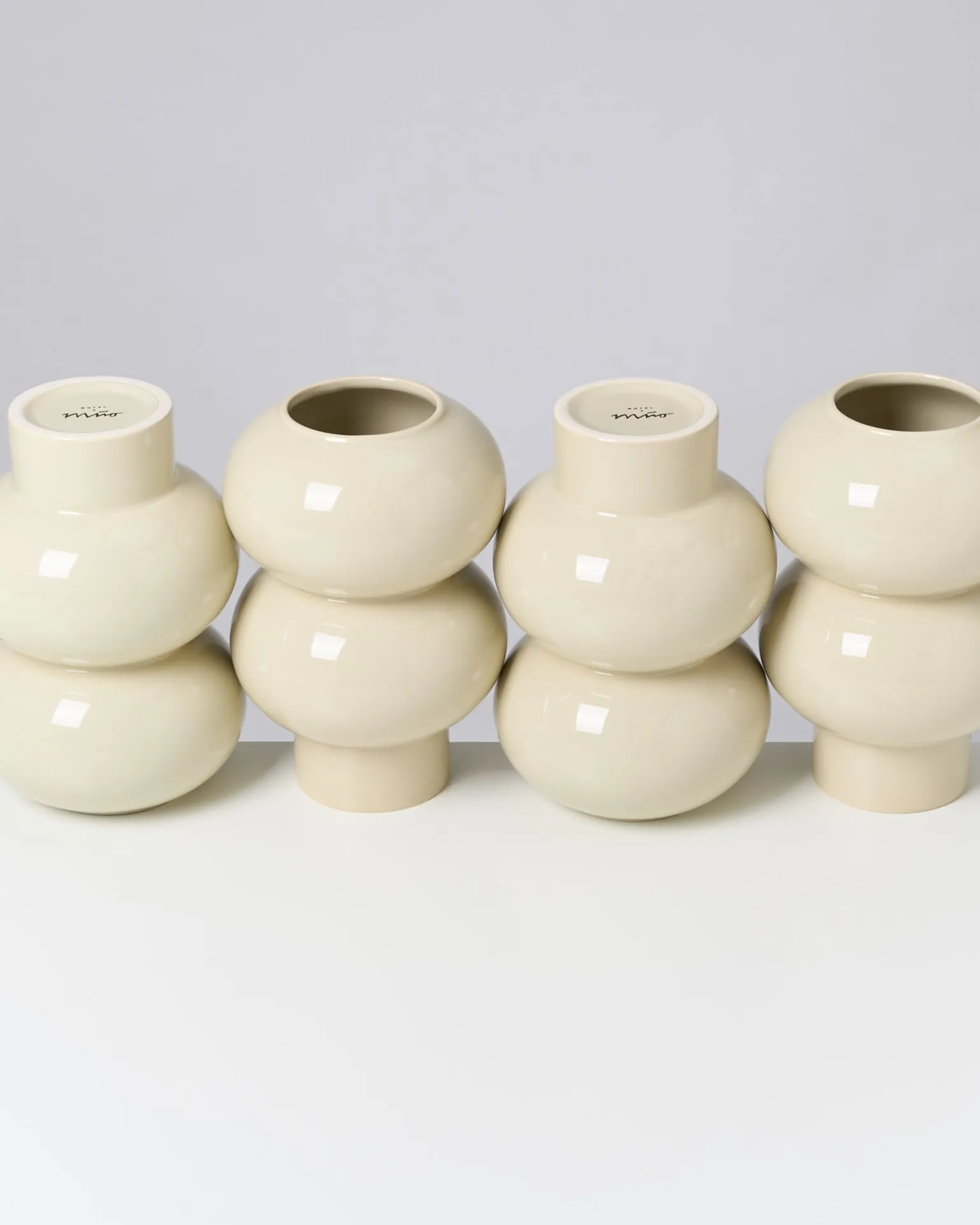 Shop Motel a Miio Bispo Vase beige