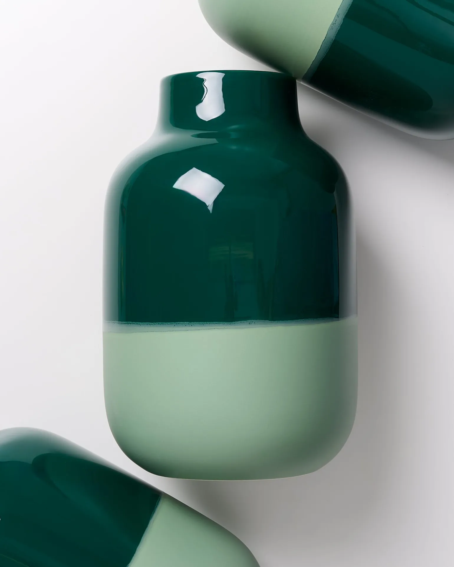 Cheap Motel a Miio Nuno Vase L - darkgreen sage